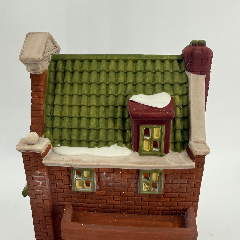 Dept. 56 - Christmas in the City - Music Emporium - Retired 1996 Houses Display - Picture 13 of 16
